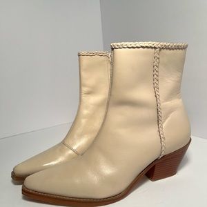 Coconuts by Matisse Arial Ankle Boots